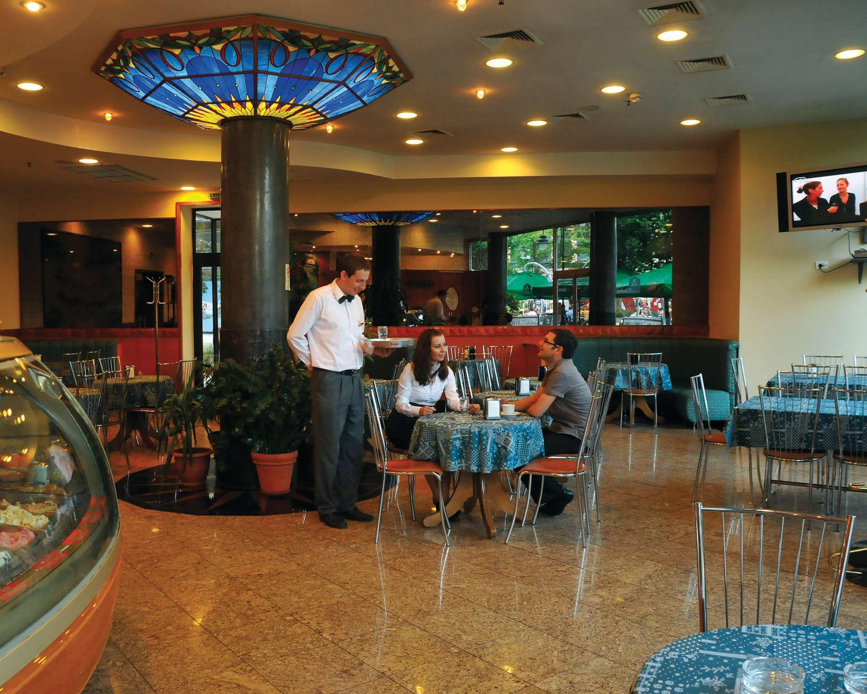 Best Western Hotel Turist 스코페 레스토랑 사진